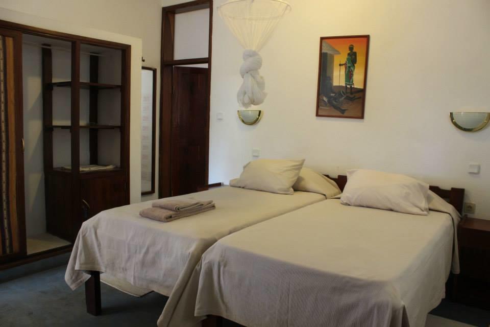 Pensao Residencial Reggio Emilia 호텔 펨바 외부 사진